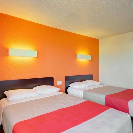 Economy Hotel Plus Oklahoma City Exterior photo