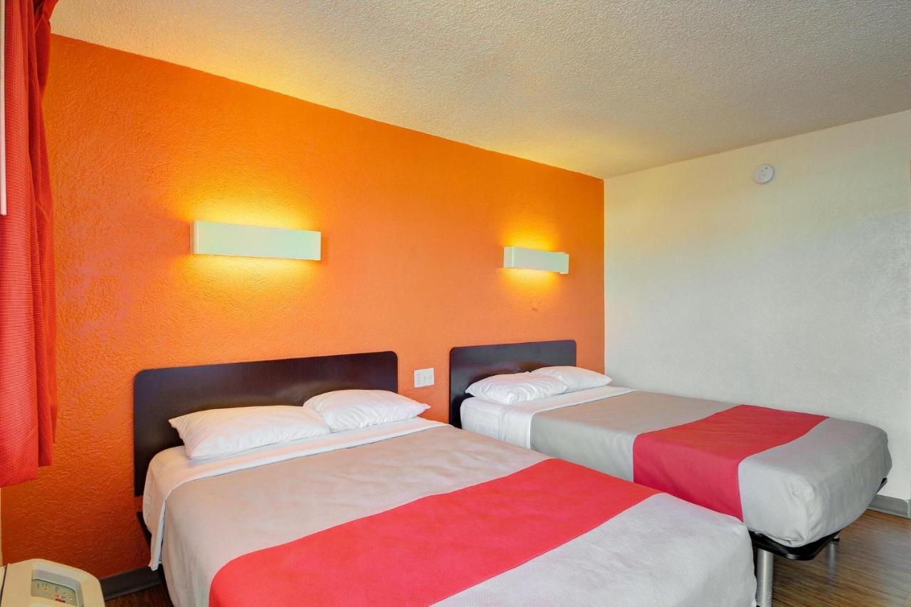 Economy Hotel Plus Oklahoma City Exterior photo